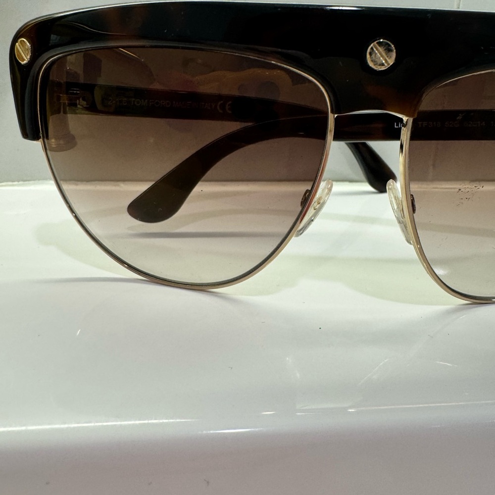 Tom Ford FT0318 52G Liane Flat Top Sunglasses – Havana Brown ✨ - Picture 8 of 12